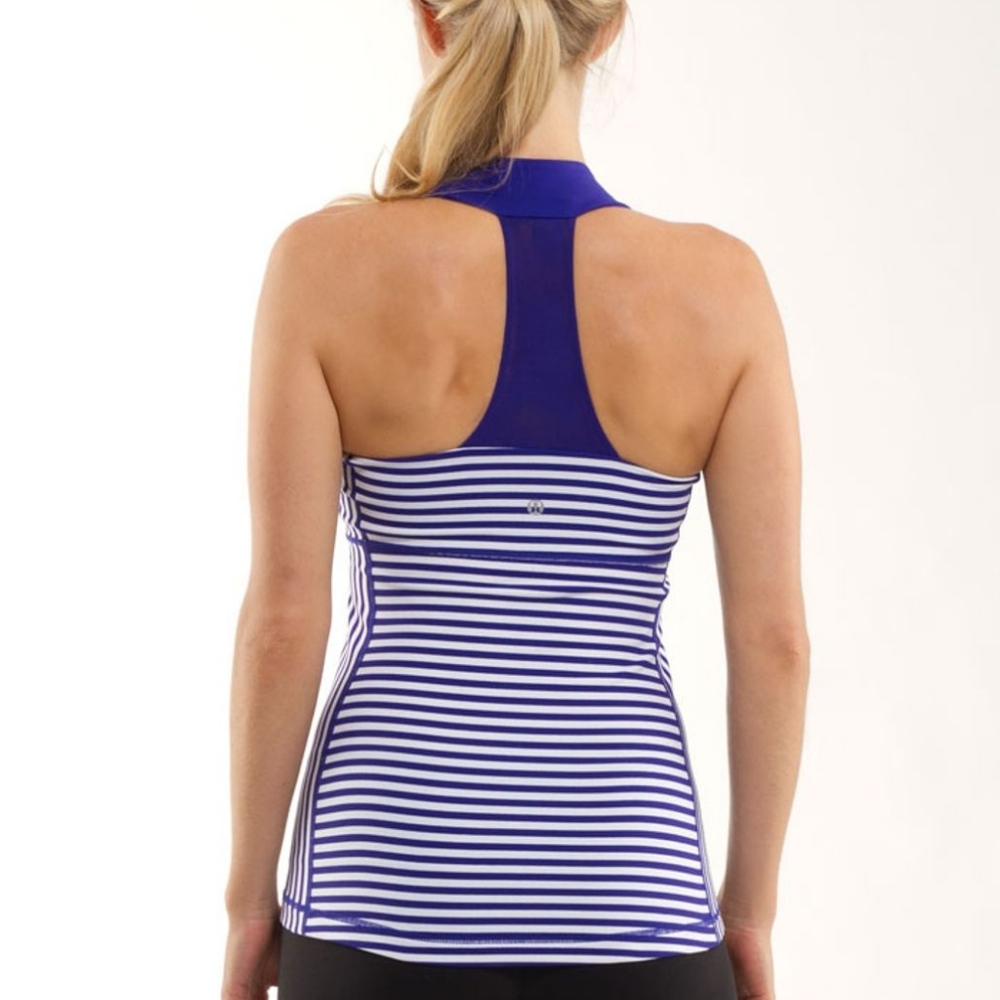 EUC 💎 Lulu Scoop Neck TankPigment Blue/White/Narrow Bold Stripe/Pigment Blue - Picture 2 of 10